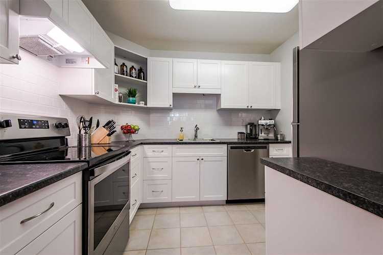 1437 Foster Street #206 White Rock, BC V4B 3X6