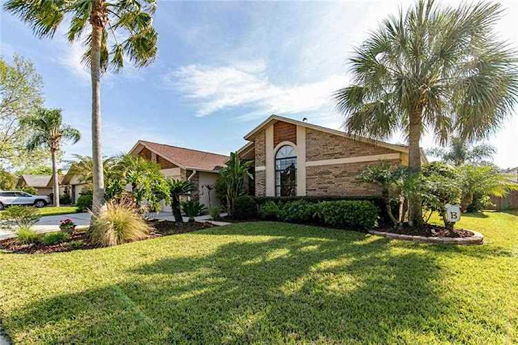 1831 Stable Trl Palm Harbor, FL 34685