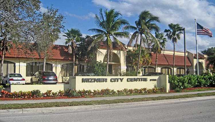 1700 N Dixie Highway #112 Boca Raton, FL 33432 | MLS RX-10580118 Photo 1