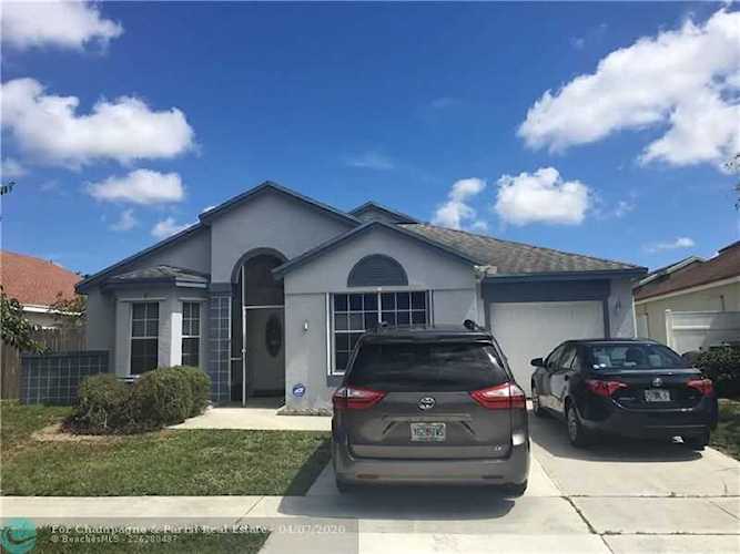 18916 La Costa Ln Boca Raton, FL 33496 - MLS# F10222461 | BocaRatonRealEstate.com Photo 1