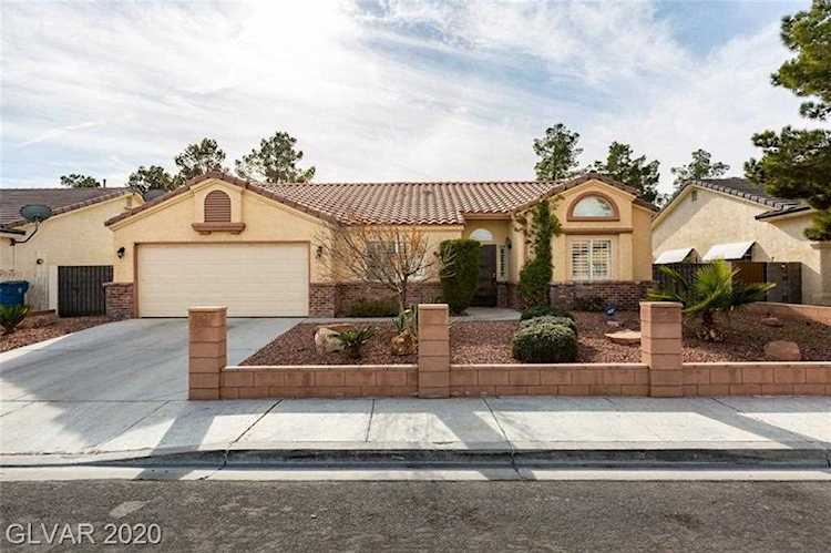 6301 Sierra Pines Ct Las Vegas, NV 89130