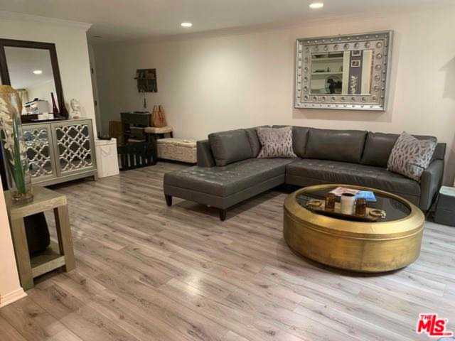 8828 Pershing Drive #118 Playa Del Rey, CA 90293