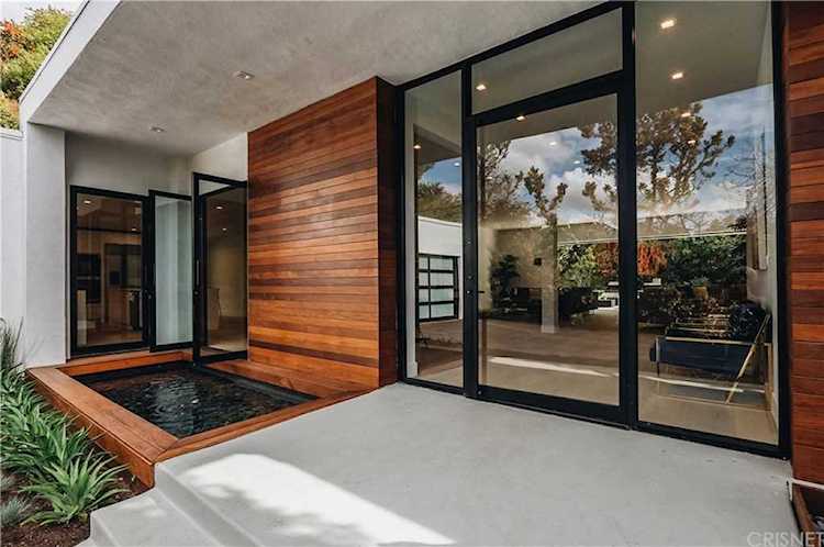 3758 Ballina Canyon Road Encino, CA 91436
