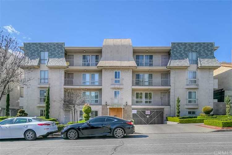 617 E Angeleno Avenue #303 Burbank, CA 91501