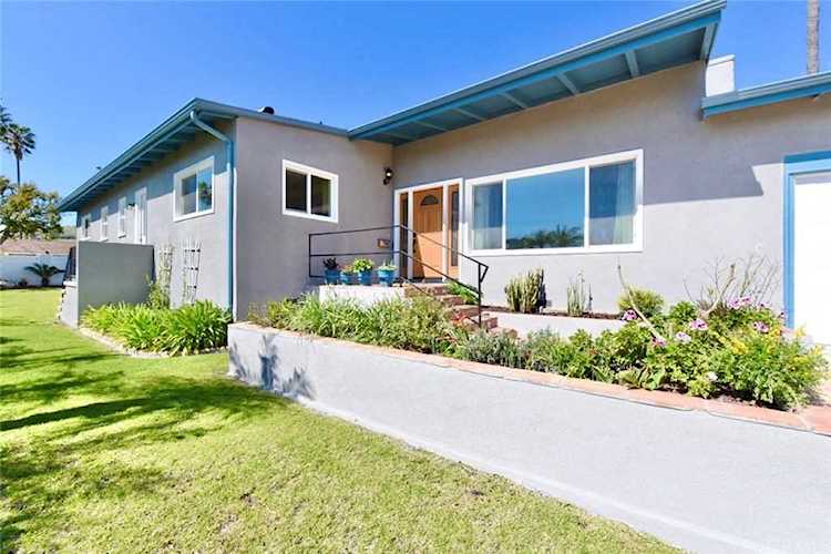 2501 Bowfin Avenue San Pedro, CA 90732