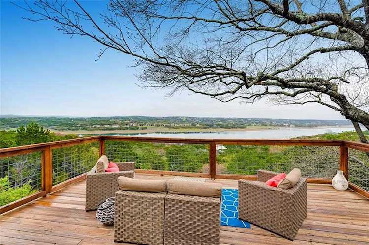 20912 Cedar Ln Spicewood, TX 78669