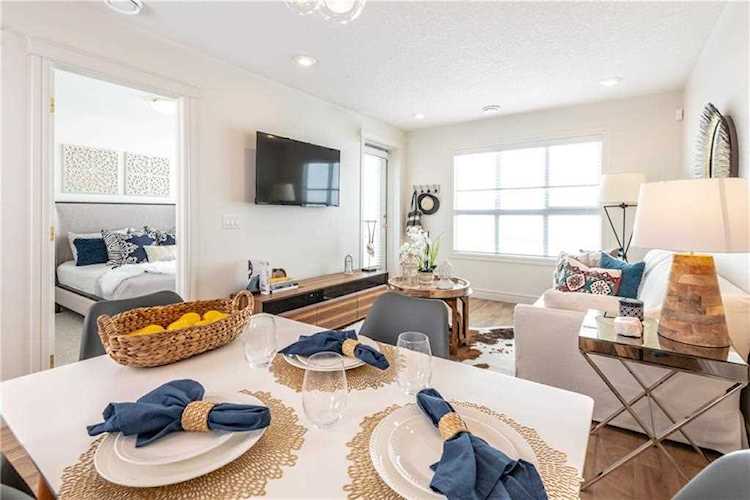 19661 40 Street SE #316 Calgary, AB O0O 0O0