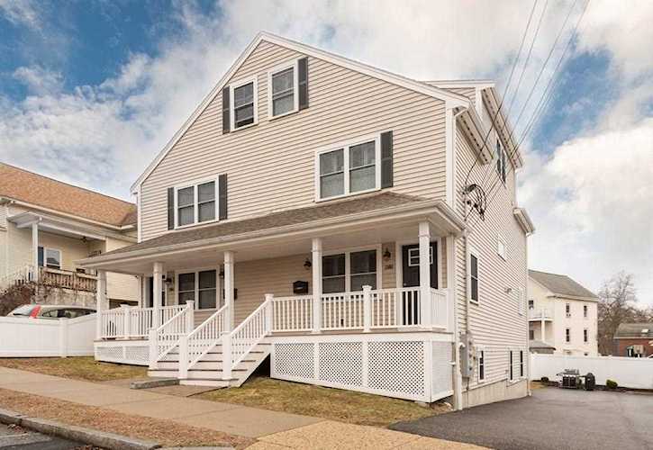 28 Richardson St #C Wakefield, MA 01880 | MLS 72636048 Photo 1