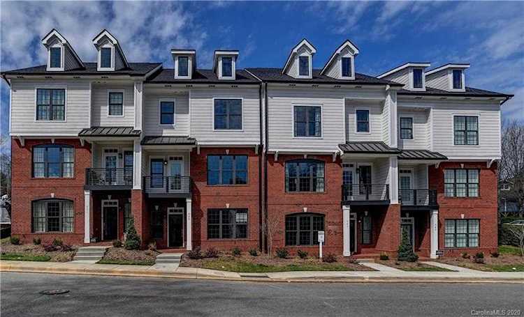515 Griffith Village Ln Davidson, NC 28036