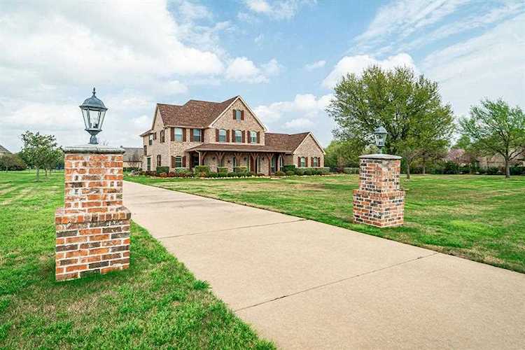 840 Saddlebrook Drive Lucas, TX 75002
