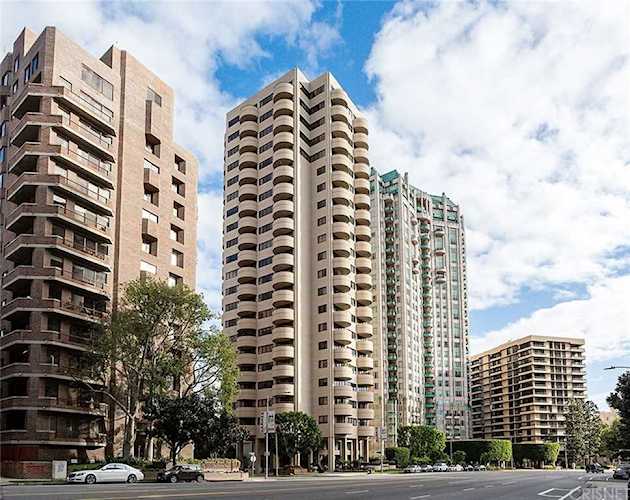 10560 Wilshire Boulevard #1102 Los Angeles, CA 90024