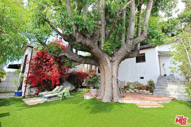2609 Lake View Avenue Los Angeles, CA 90039