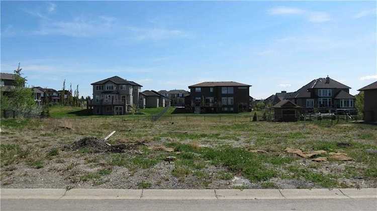 612 Montclair Place Rural Rocky View County, AB T4C 0A8