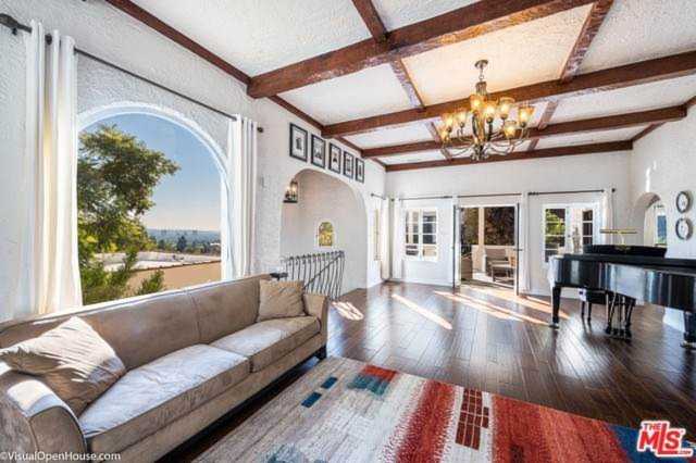 1778 N Orange Grove Avenue Los Angeles, CA 90046
