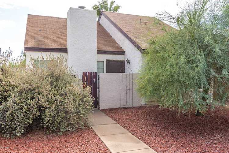 2225 W Rose Garden Lane Phoenix, AZ 85027 | MLS ® 6009967 Photo 1
