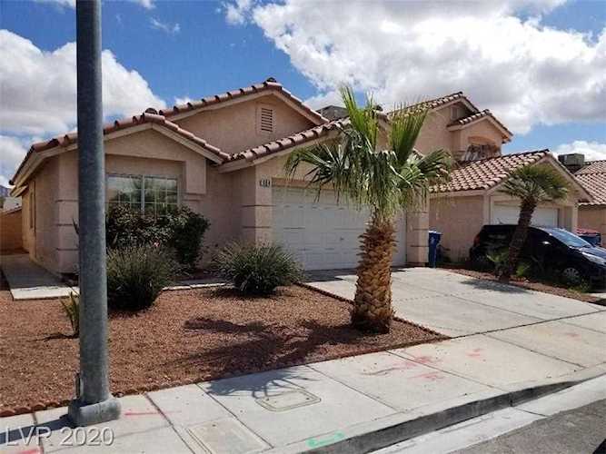 584 Old West Las Vegas, NV 89110