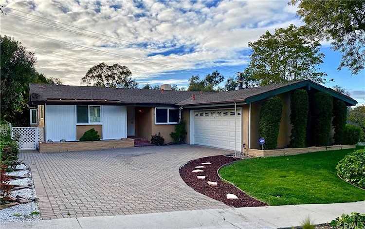 26961 Springcreek Road Rancho Palos Verdes, CA 90275