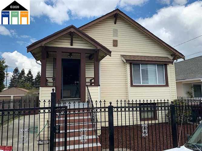 929 106Th Ave Oakland, CA 94603
