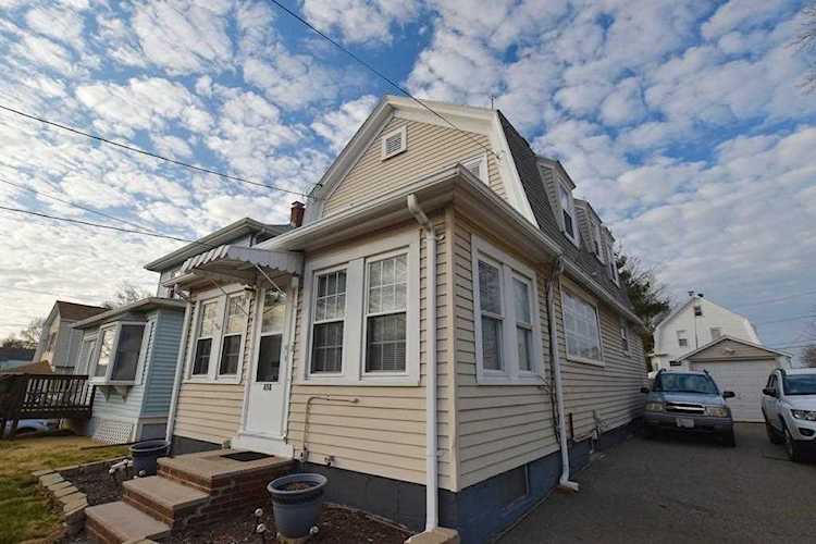 458 Sea Street Quincy, MA 02169