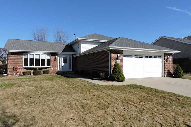 870 Belot Ln New Lenox, IL 60451