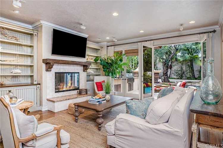 848 11th Street Manhattan Beach, CA 90266