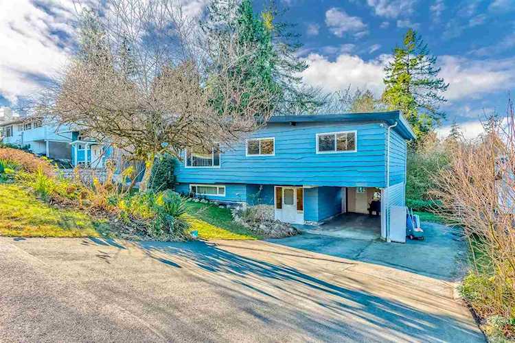 9565 Dawson Crescent Delta, BC V4C 5H1