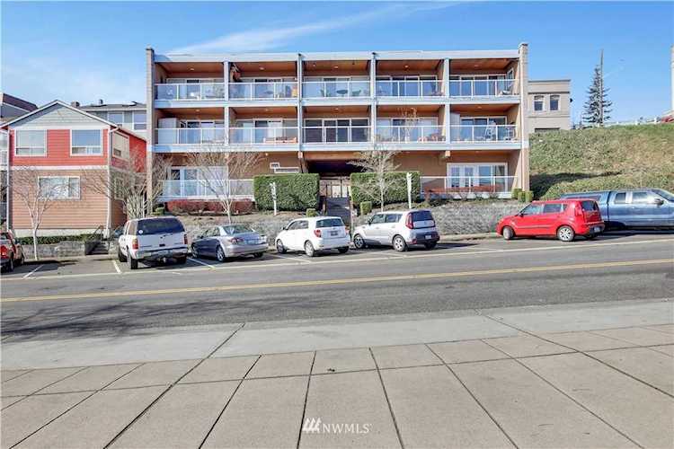 210 Broadway #3 Tacoma, WA 98402