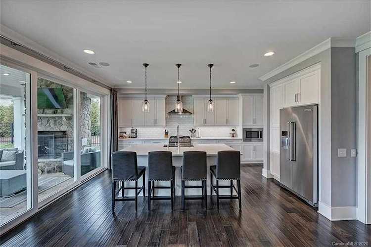 2711 Sandgate Ave Waxhaw, NC 28173