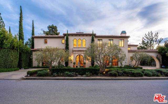 876 Muskingum Avenue Pacific Palisades, CA 90272