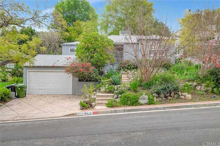 3154 Barbara Court Los Angeles, CA 90068