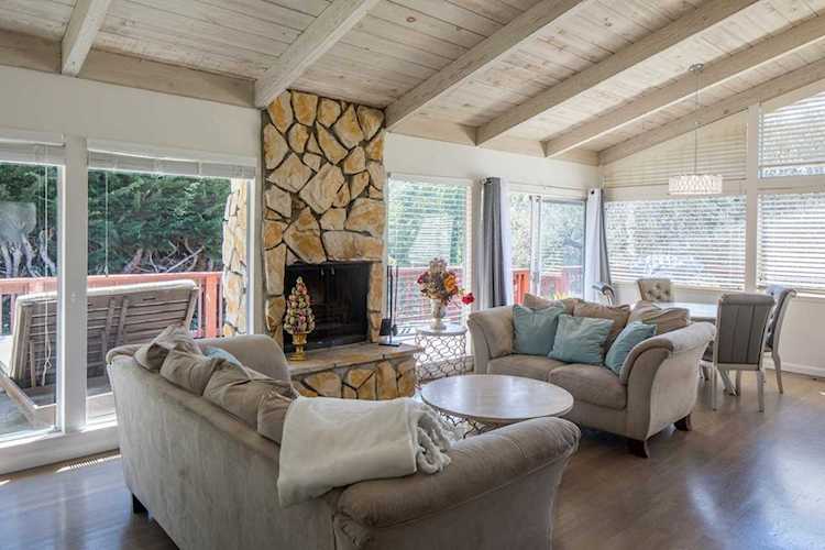3530 Oak Place Carmel, CA 93923