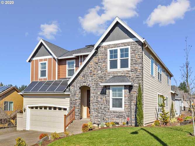 16465 Oaktree Ter Oregon City, OR 97045