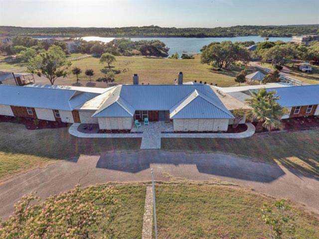 2500 Patriot Dr Lago Vista, TX 78645