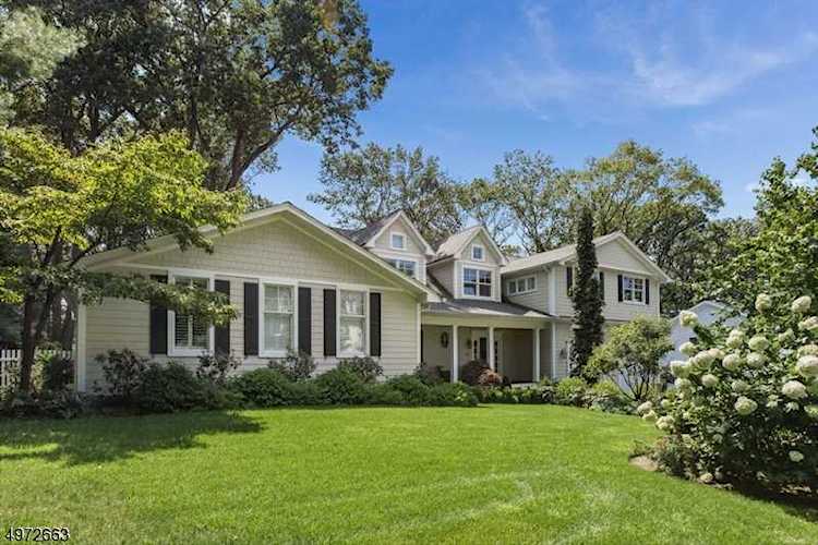 10 Heller Dr Montclair Twp., NJ 07043