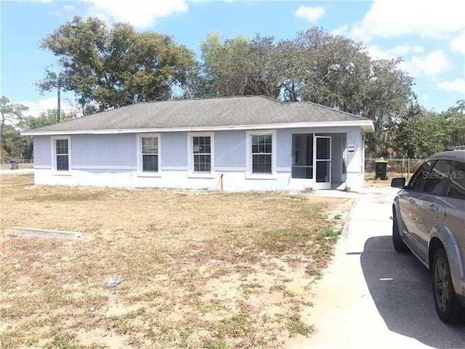 36 Gardner Ave Lake Wales, FL 33898