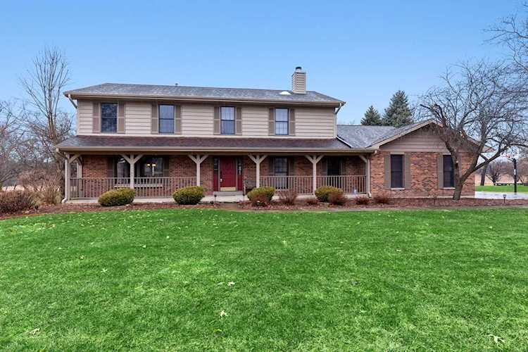 3907 Live Oak Rd Crystal Lake, IL 60012