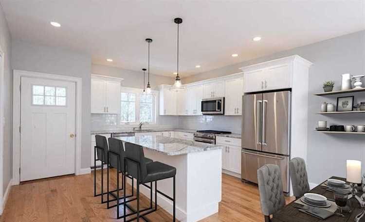 3 Currier Rd. #3 Middleton, MA 01949