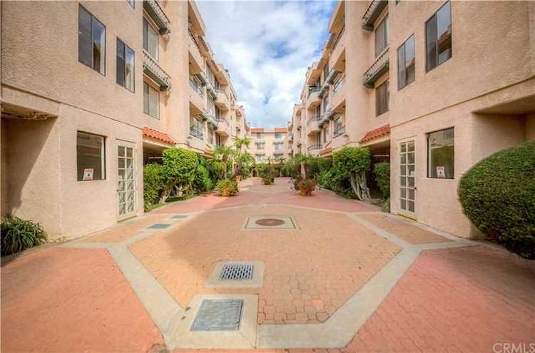 28004 S Western Avenue #215 San Pedro, CA 90732