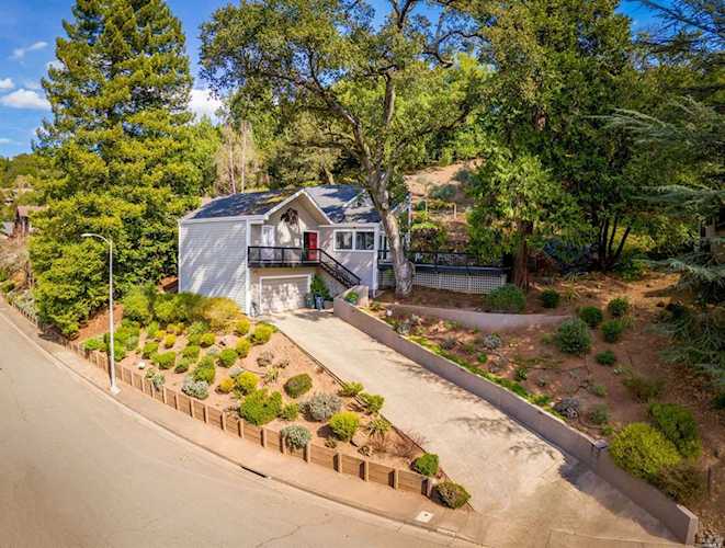 2418 Rancho Cabeza Drive Santa Rosa, CA 95404
