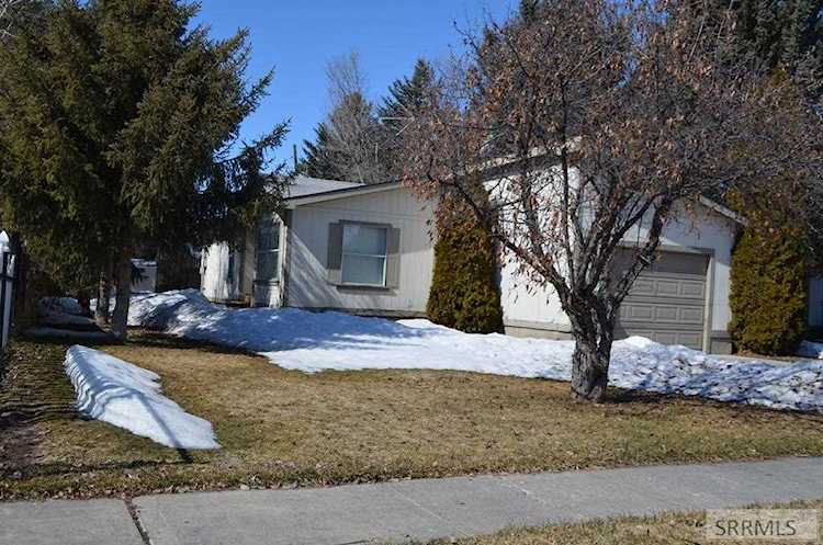 215 N 3rd E Rexburg, ID 83440
