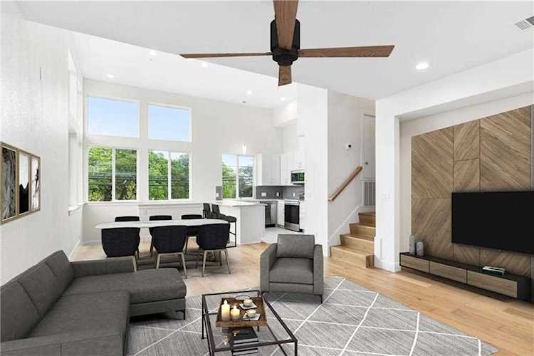 4001 Red River St #2 Austin, TX 78751