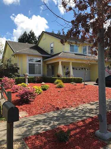 329 Black Oak Drive Petaluma, CA 94952