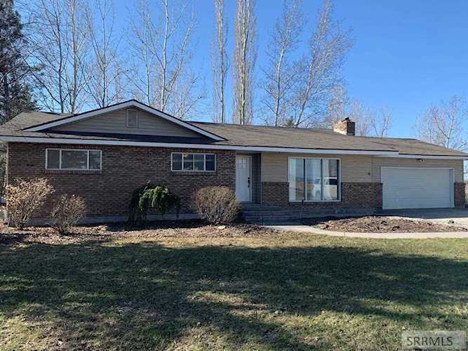 66 E Moran View Road Rexburg, ID 83440