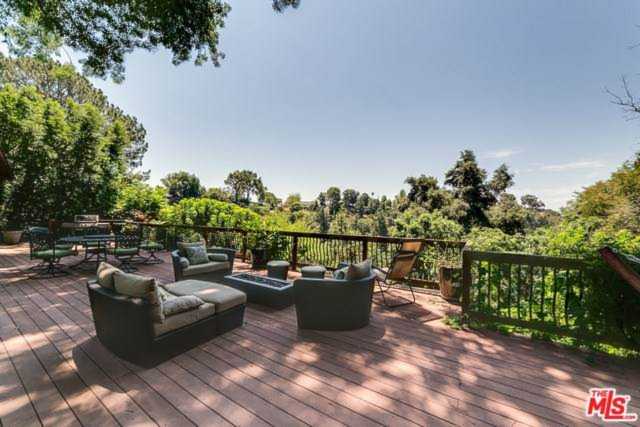2763 Roscomare Road Los Angeles, CA 90077
