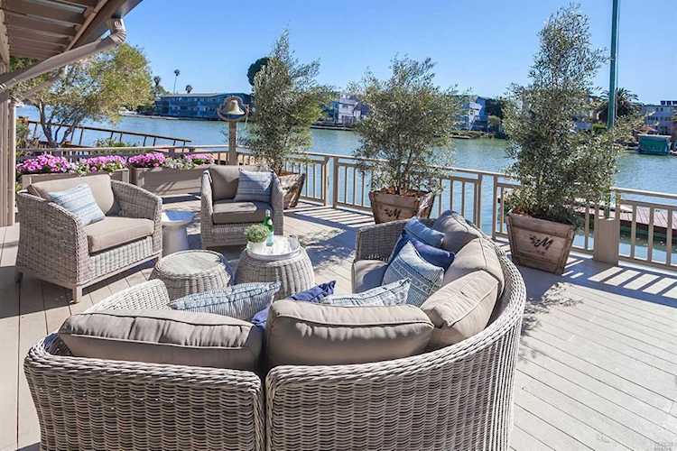 15 Harbor View Court San Rafael, CA 94901
