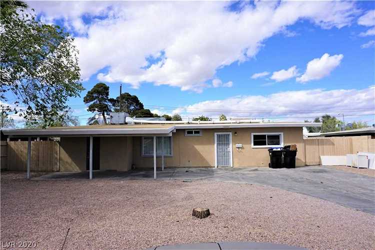 2824 Stanley Ave North Las Vegas, NV 89030