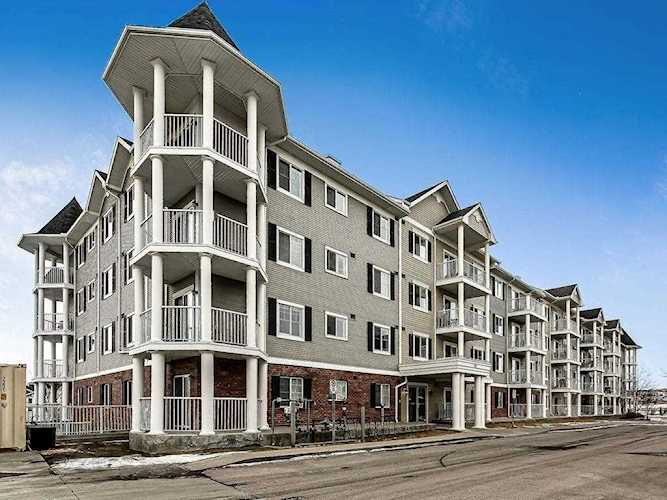 43 Country Village Lane NE #2214 Calgary, AB T3K 0G2 | MLS ® C4292087 Photo 1