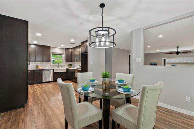 9426 Spring Hollow Dr Austin, TX 78750