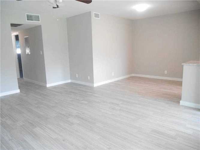 804 SE 7th Street #105 Deerfield Beach, FL 33441