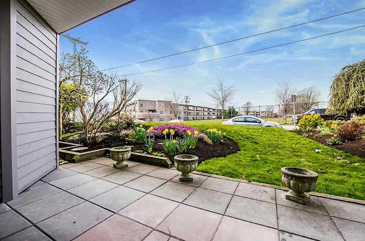 1220 Fir Street #204 White Rock, BC V4B 4B1